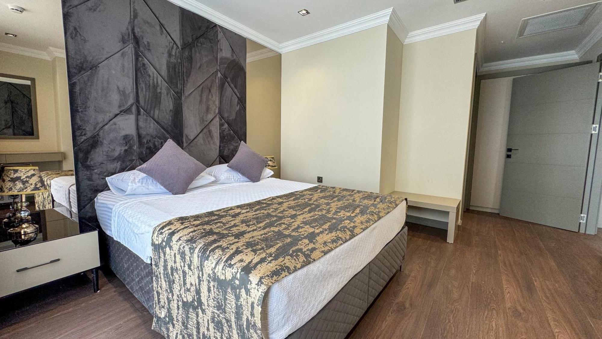 Alice Hotel Анталия Екстериор снимка