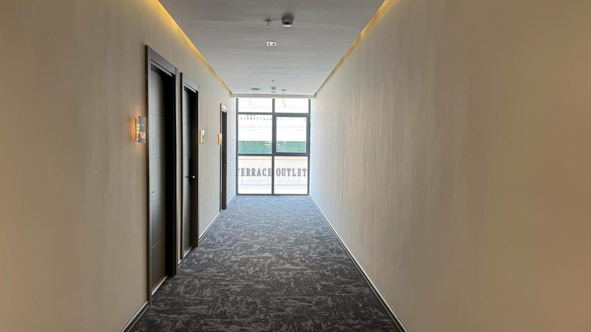 Alice Hotel Анталия Екстериор снимка
