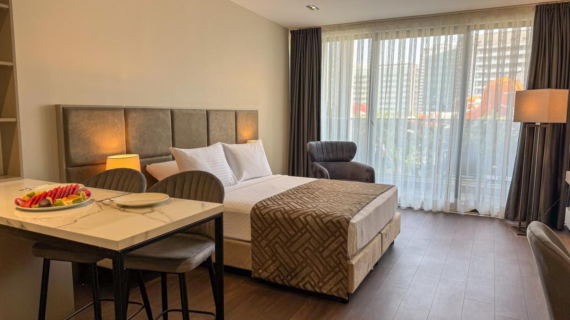 Alice Hotel Анталия Екстериор снимка