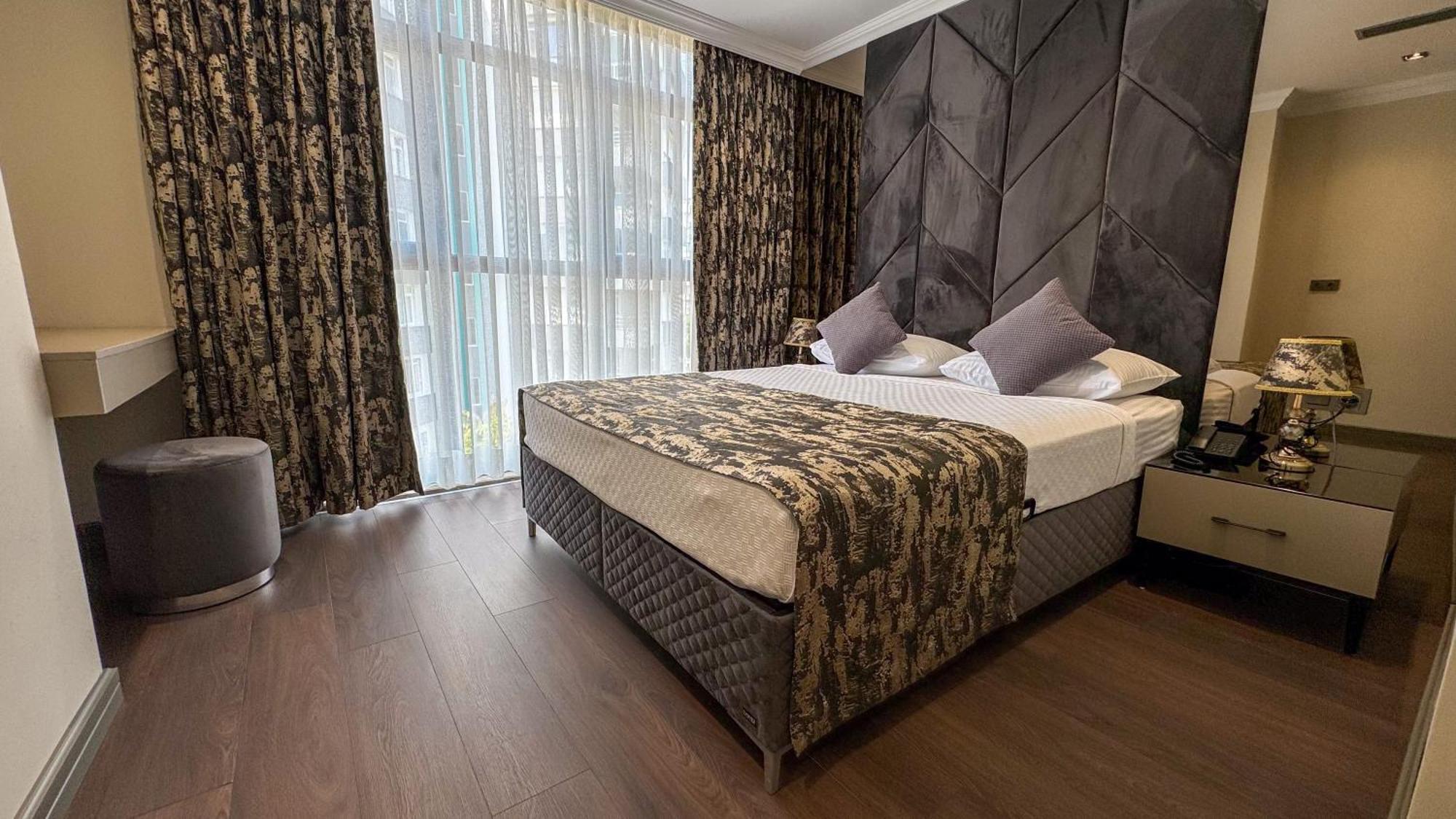 Alice Hotel Анталия Екстериор снимка