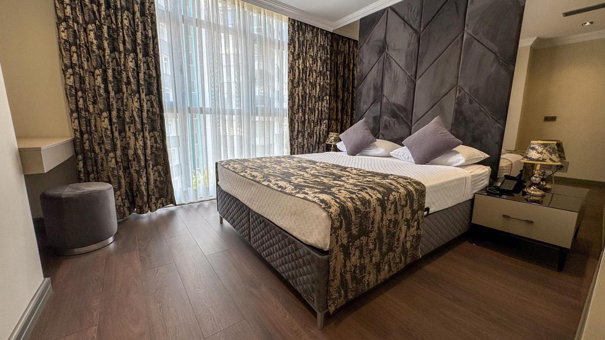 Alice Hotel Анталия Екстериор снимка