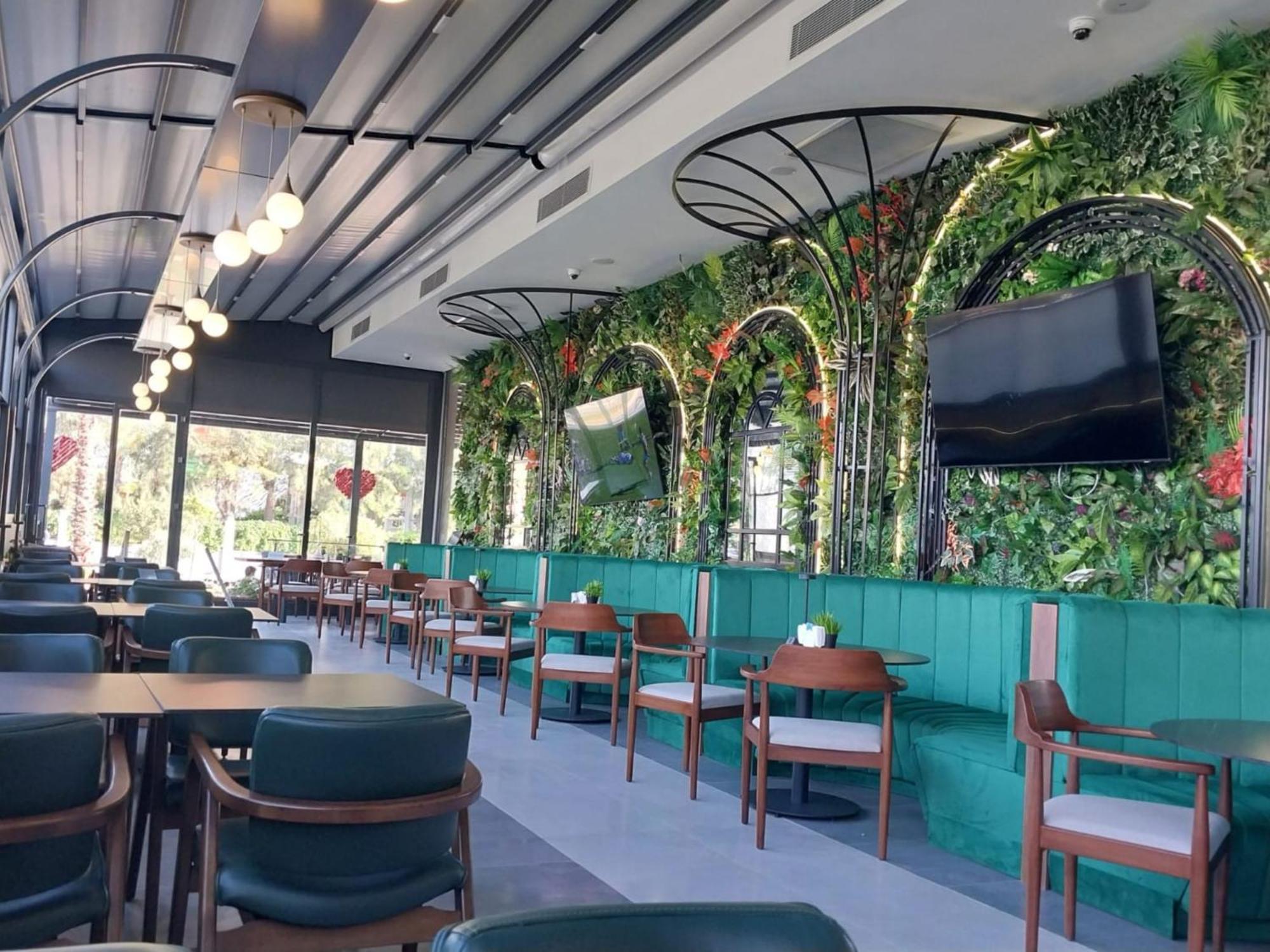 Alice Hotel Анталия Екстериор снимка