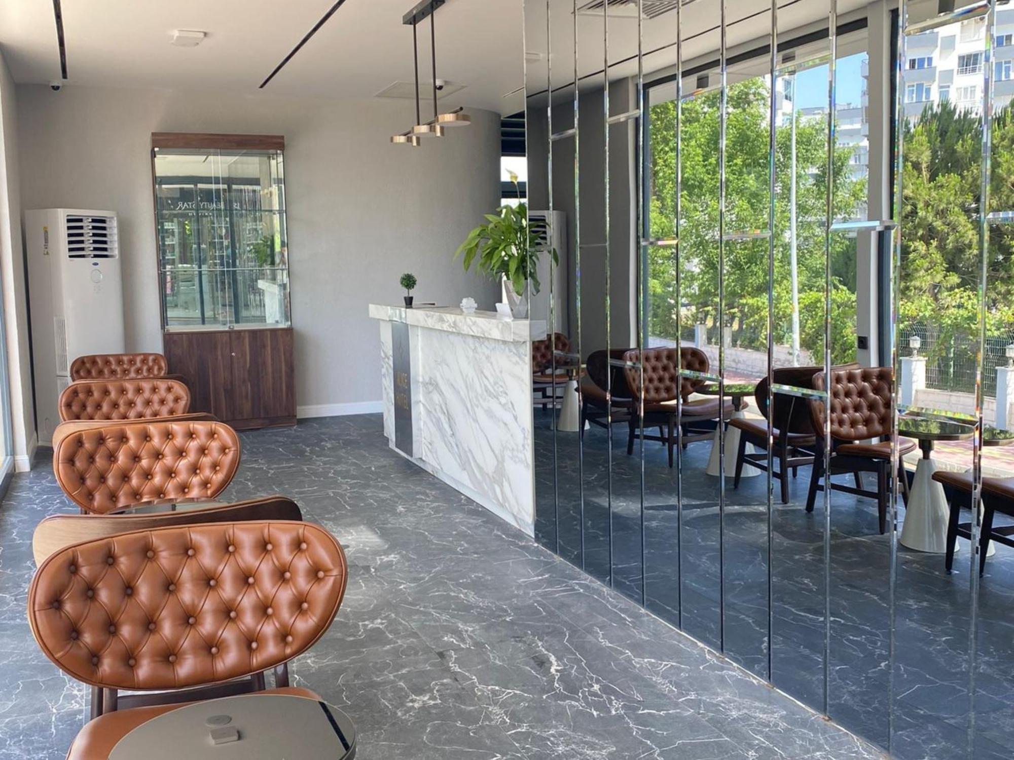 Alice Hotel Анталия Екстериор снимка